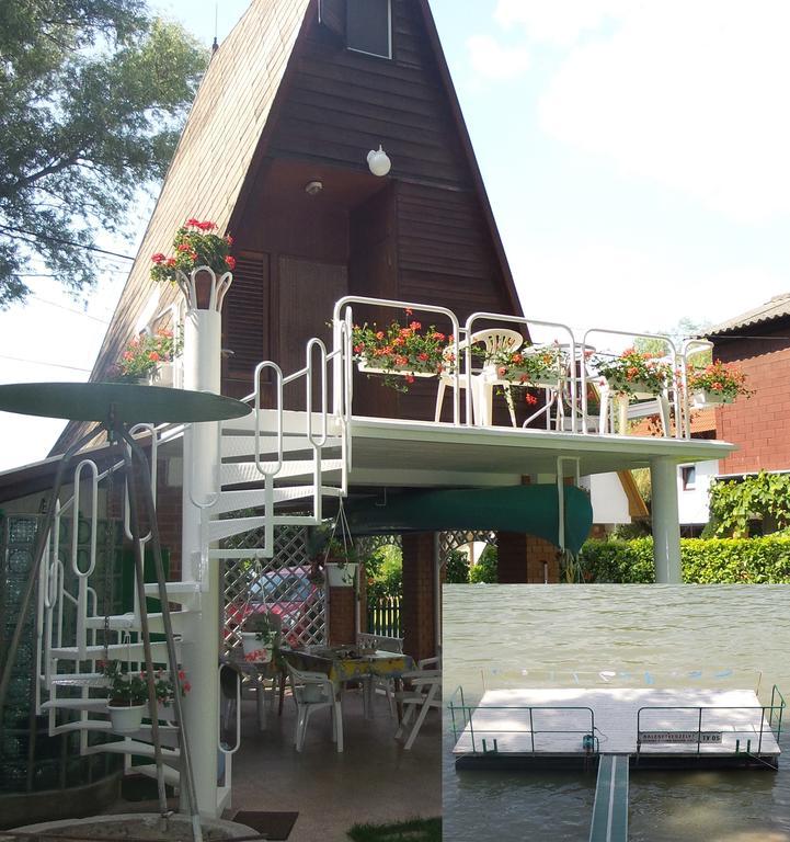 Villa Tiszavirag Nyaralohaz à Szeged Extérieur photo